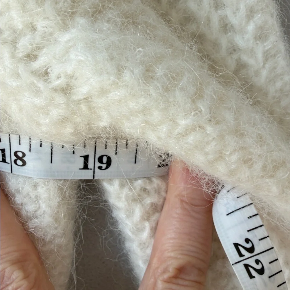 Sezane Emile Cardigan Cropped Ecru - Picture 9 of 10